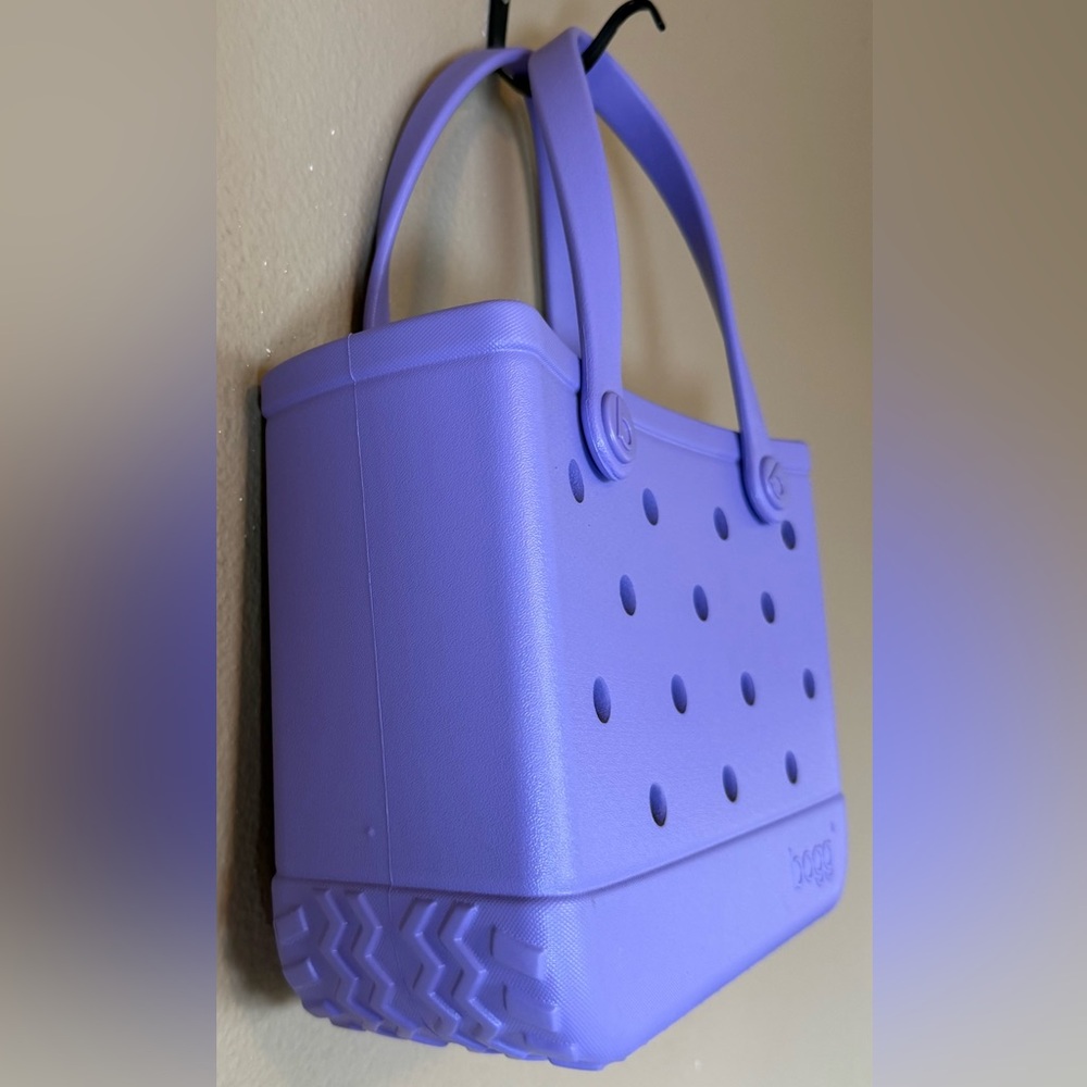 Bogg Bag Bitty in Lilac Purple - Picture 5 of 7